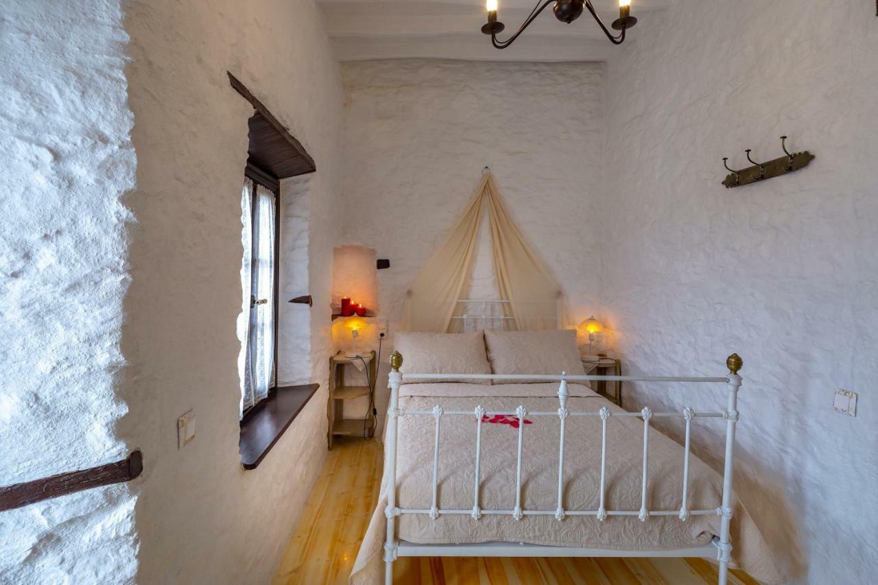 Fimaira 2 Villa แอร์มูโปลี ภายนอก รูปภาพ